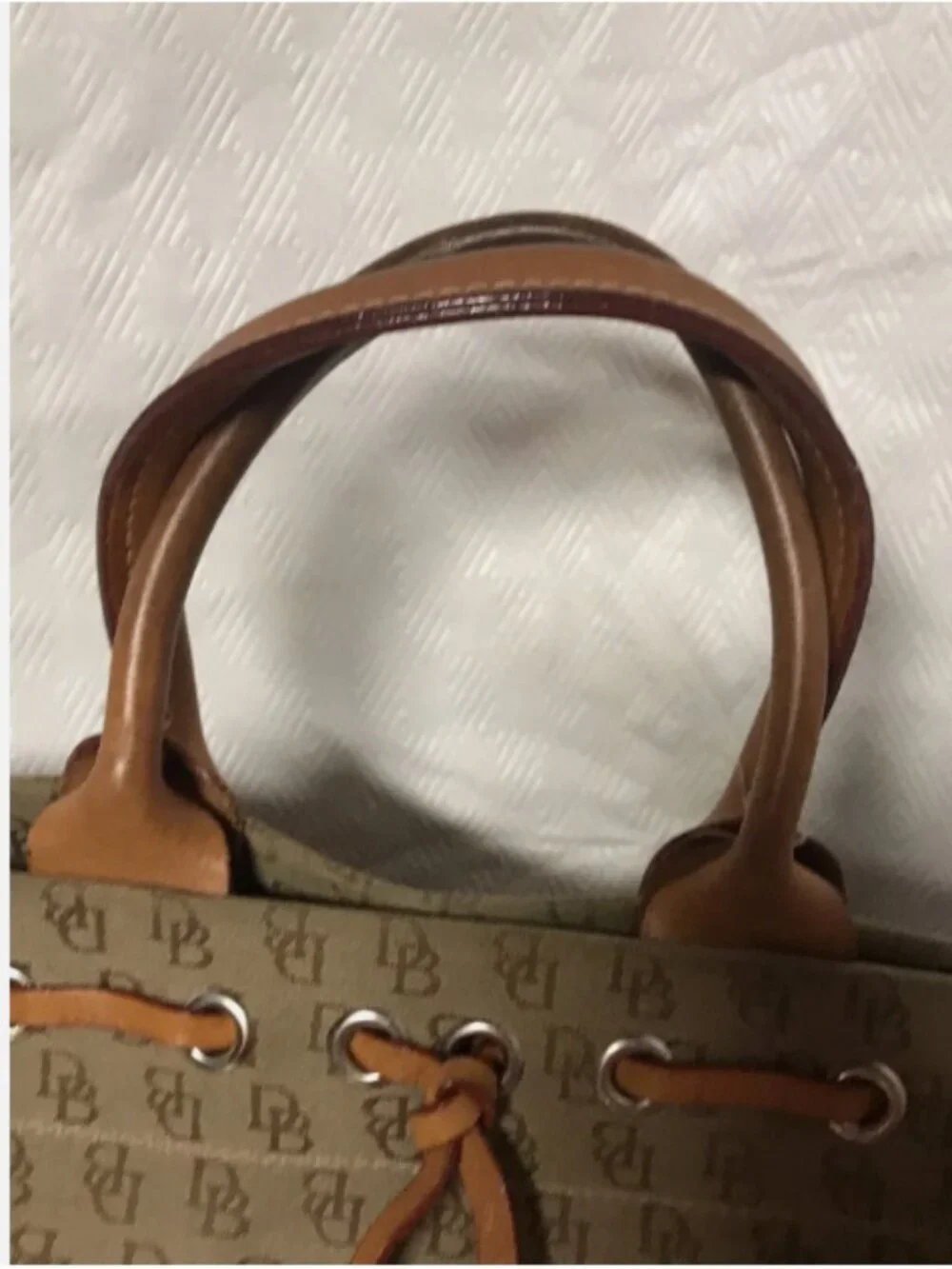 VINTAGE DOONEY AND BOURKE SIGNATURE TASSEL CANVAS LEATHER SHOULDER BAG